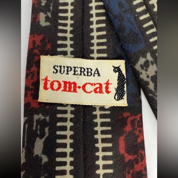 Vintage Superba tom-cat Neck Tie Square Skinny Soldier Helmet Railroad Tracks - Picture 1 of 8